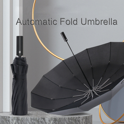 Um guarda-chuva dobrável personalizado de 12K de 23 polegadas para adultos com design de carro personalizado e revestimento UV