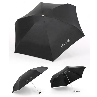 Um guarda-chuva de bolso colorido para senhoras 8k 19 polegadas