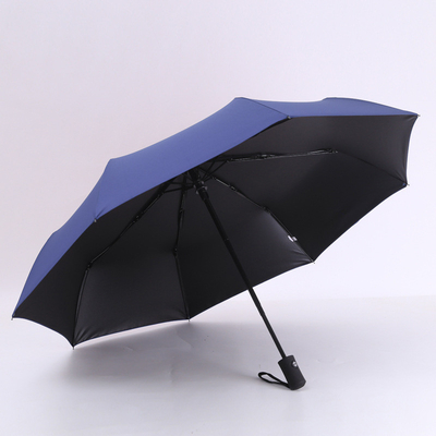 Um guarda-chuva de verão totalmente automático com 8k e 21 polegadas