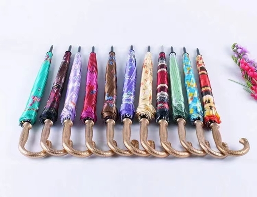 Impressão de logotipo personalizado Guarda-chuva de golfe de 21 polegadas Design clássico de flores para marcas populares