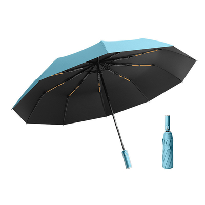 Um guarda-chuva triplo com alça de cristal O melhor equipamento de proteção solar e chuva