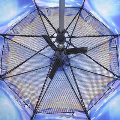 Um guarda-chuva repelente para o mercado externo com ventilador e spray de água