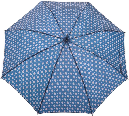 Um guarda-chuva de golfe revestido de borracha para proteção contra o vento e atividades ao ar livre