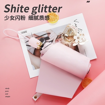 Um guarda-chuva de publicidade de vinil japonês pequeno e fresco com cores personalizadas