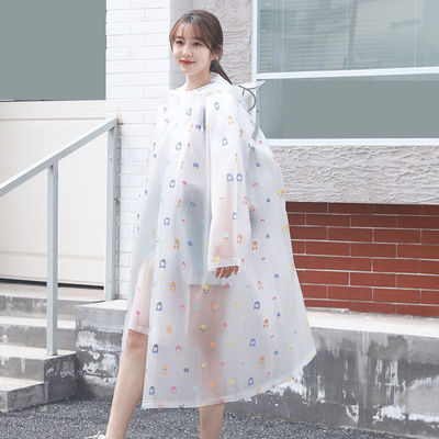 Bicicleta elétrica de bateria única feminina com casaco de chuva de corpo longo e design à prova de tempestade