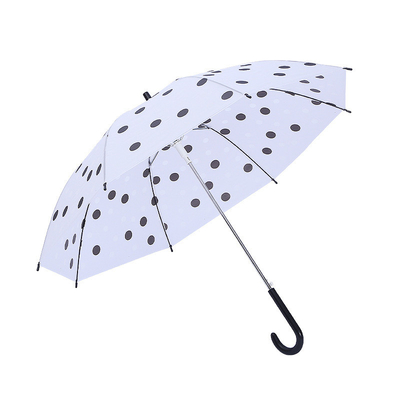 Um guarda-chuva transparente de oito ossos congelado com alça longa, desenho automático para crianças