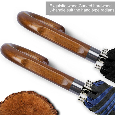 132cm Diâmetro Aberto Fibra de Vidro Eixo Guarda-chuva de Golfe com alça curva de madeira personalizada