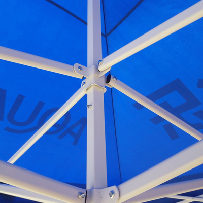 Paraguas de tenda de publicidade ao ar livre com função resistente à chuva e cor personalizada