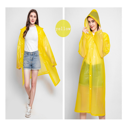Vestuário de chuva biodegradável reutilizável Vestuário de chuva à prova d'água para mulheres adultas para atividades ao ar livre