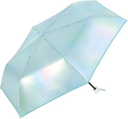 Um guarda-chuva imperdível para mulheres urbanas com proteção UV e design laser fino