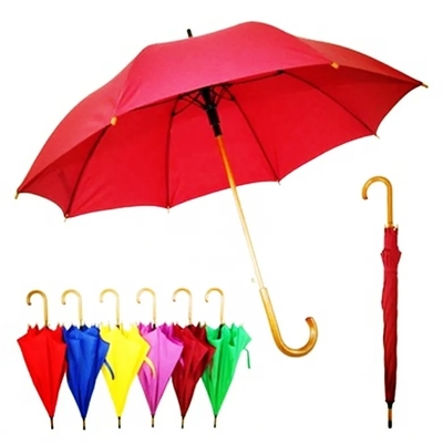 Auto-abre o guarda-chuva de fibra de vidro com uma alça de madeira e um design personalizado