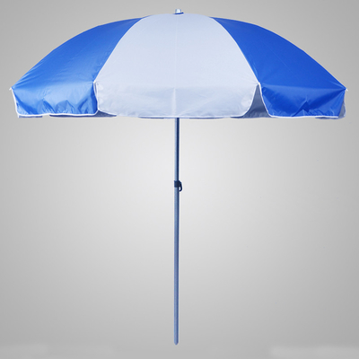 29/32 Um guarda-chuva de praia para a praia para promoção eficaz de negócios