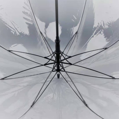 Um guarda-chuva extra grande e à prova de vento de PVC Um guarda-chuva de golfe transparente com logotipo personalizado