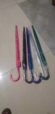 Produto de guarda-chuva de plástico Parapluie aberto automático Padrão Direito POE Guarda-chuva transparente