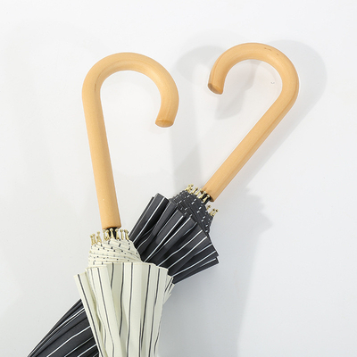 Um guarda-chuva de 23 polegadas * 8k para adultos com um design minimalista simples e impressão personalizada